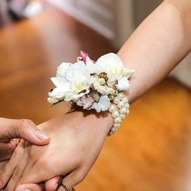 Wrist Corsage – Le Jardin Francais
