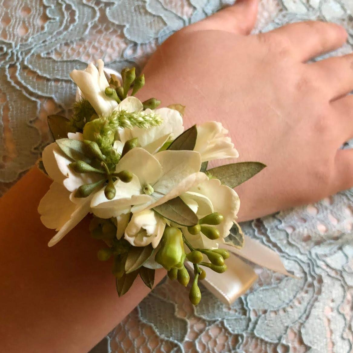 Wrist Corsage – Le Jardin Francais